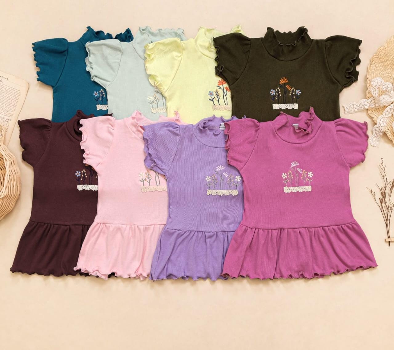 Aira Embroidery Lace top