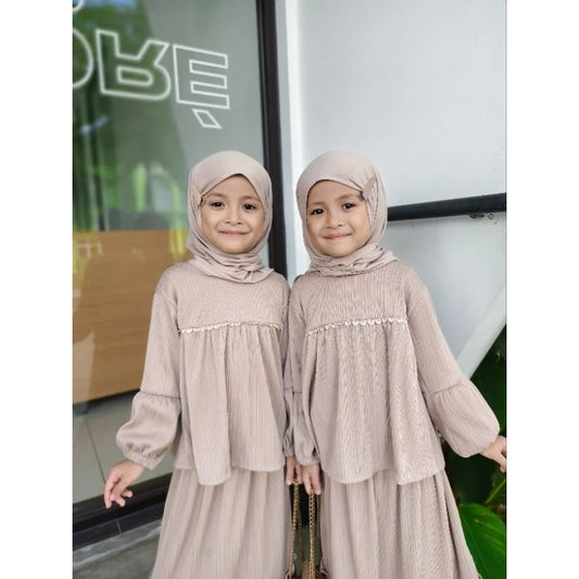 Ribbed Skirt set